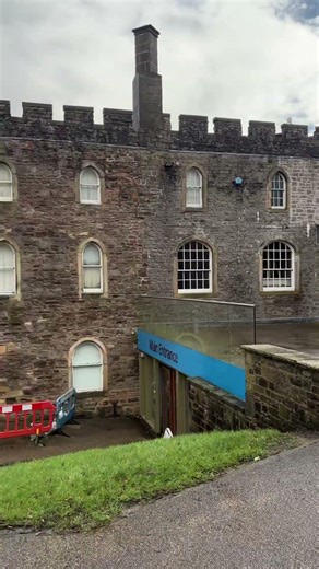 Clitheroe Castle the side