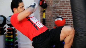 How to Do a Kickboxing Knee Strike