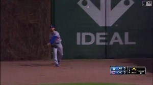 Bellinger ➡️ Kiké ➡️ Barnes. Out! (Via Dodgers) | Dodger Blue