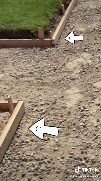 A common question about sidewalks: how thick are they? Here’s the answer explained…#brokensidewalk #sidewalkrepair #newsidewalk #concretesidewalk #concretecowboy #concrete #concretefinishers #concretefinisherscalifornia #sidewalksmatter #SafesidewalksLA #LASidewalkrebateprogram #sidewalkrebateprogram