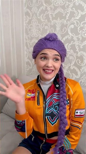 Awkward Closet Moment 😳💨 Zoey’s Surprise!