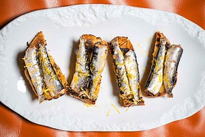 15 Ways to Use Canned Seafood, According to Chefs