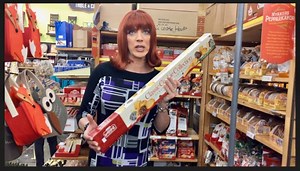 23K views · 946 reactions | Just a small sampling of my newest youtube video. Go here for the rest! Xo Coco https://youtu.be/2S-MbldB6R0 | Miss Coco Peru | Facebook