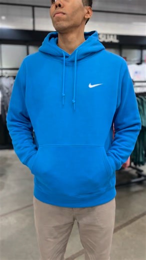 Só Marcas Outlet Guarulhos on Instagram: "🛍 Nike +50% de desconto além do preço outlet na segunda peça de igual ou menor valor! 🔸️Blusa de moletom masculina, de: R$329,99 por: R$269,99 +50% de desconto= R$134,99 na compra de +1 item de R$269,99 ou maior valor *Promoção válida por tempo indeterminado e sujeita a alterações sem aviso prévio e disponibilidade de estoque. Preço válido para produtos selecionados. Exceto protegidos. [Ref: 611457 345]"