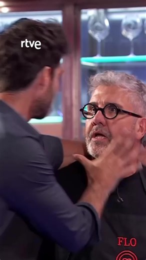 No esperábamos esta pareja, pero nos encanta y ya estamos shippeando🩷 😏 Disfruta de todos los programas de @masterchef_es Celebrity Legends en @rtveplay ✨