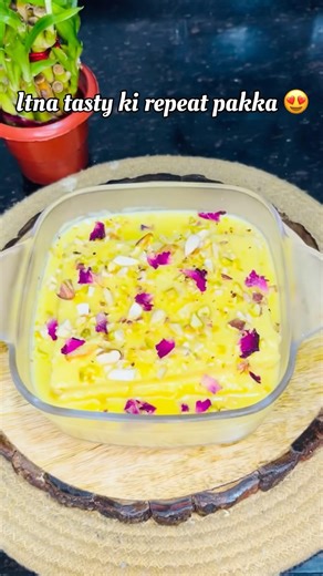 Creamy Bread Custard Dessert 😍 | Easy No Bake Sweet Dish Recipe