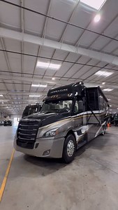 This motorhome is on a whole other level.🤯 Located @the_motorcoach_store #camper #rv #tinyhome #motorhome #campertour | Beer Run Bus