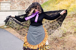 How to Make a Cloak in 20 Minutes (Easy)