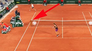 Zverev von kuriosem Netzpfosten-Ball überrumpelt