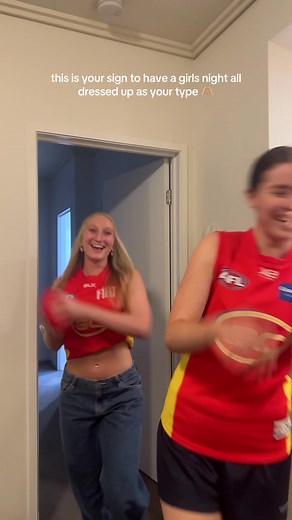 Girls Night Out: Dress Up Party with the Girls