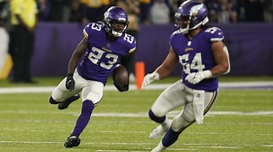 Tip-drill INT! Xavier Woods swipes Harrison Smith's batted ball for pick