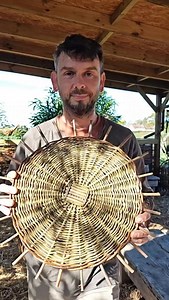 How to make a large willow base. . . . #howto #craftinspiration #craftideas #willow #willowweaving #base #foundation #weave #wicker #norfolk #craft #craftsmanship #weaving #basket #basketry #handmade #sunlight #creativeinspiration #creativeideas #slowliving #make #stick #autumn #england #handmadeinnorfolk #ruralcraft | Lawsons Market Garden