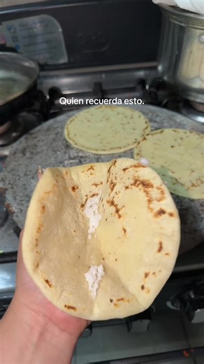 Desbloqueando un recuerdo de niña 🥹😋 #paratiiiiiiiiiiiiiiiiiiiiiiiiiiiiiii #tortillas #recuerdos #infanciafeliz #honduras
