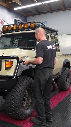 Appel x ONCA - Oorlog 2.0 (Side Bars)