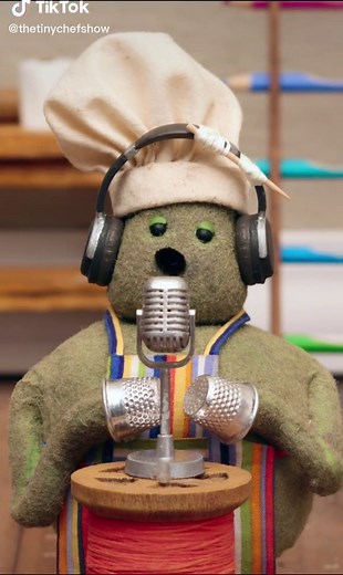 Soothing Thimble Tapping: The Tiny Chef ASMR Experience