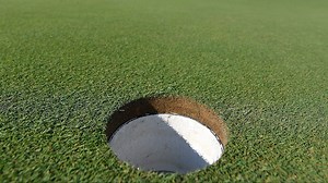 Golfweek golf instruction: Try this if nerves are ruining your round