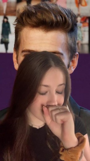 Paparazzi Mistaken 15-Year-Old for Hayden Christensen's Wife in 2018 Throwback