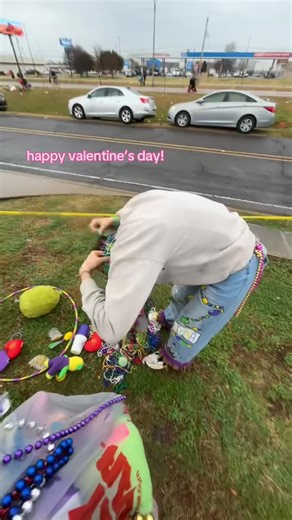 mardi gras took over valentines this year📿🐊💚#mardigras #gemini #fypシ゚viral