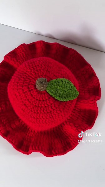 Get a Stylish and Trendy Crochet Apple Bucket Hat | Perfect for Apple-Picking Season