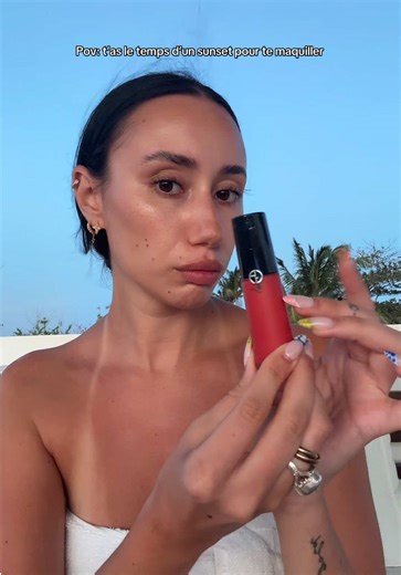 Conseils de maquillage rapide pour le réveillon