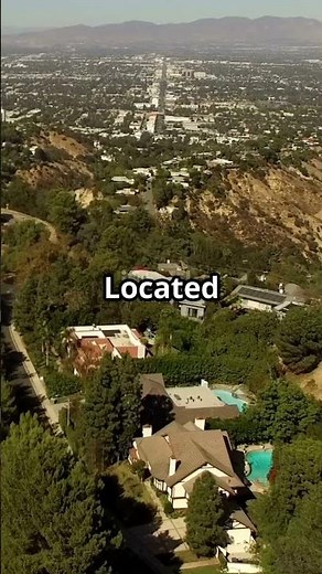 Inside the World's Most Expensive House!