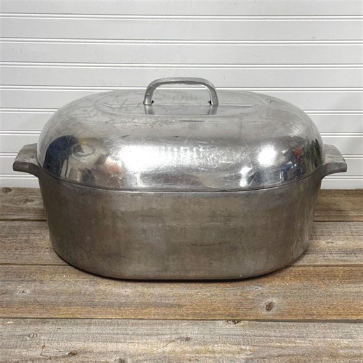 Vintage Magnalite Dutch Oven Roaster With Lid IMPERFECT - MCM Kitchen - Etsy