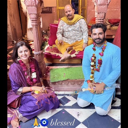 Bigg Boss fame Akhil Sarthak & Monal Gajjar Visited Temple