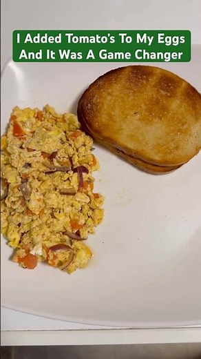 Tomato Scrambled Eggs That Look This Good #easyrecipe #cooking