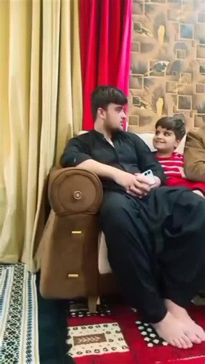 faiz kakar (@faizkakarofficial786)’s videos with Zal zalgi Music پشتو سندره ذال زلگی - Deyar ghorbat