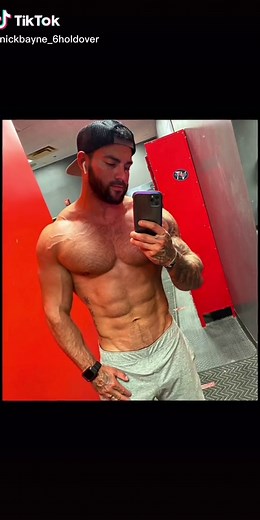 Chest day! Killer pump🤙🏽