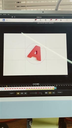 Morphing letters with #stopmotion