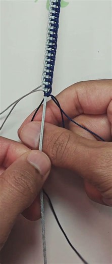 Perfect Lark's Head Knot Every Single Time - Create Beautiful Macrame Jewelry #shorts