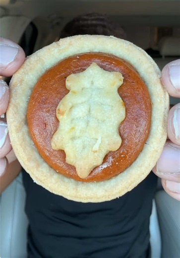 Starbucks Mini Pies Review: Taste Test and First Impressions