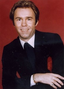 Walter Scott (singer) ~ Complete Information [ Wiki | Photos | Videos ]