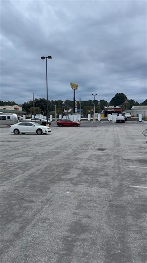 GOOD & BAD of new Tesla Pull Thru Trailer Towing SuperChargers ! Do’s & Don’ts | TESLA High Mileage CLUB