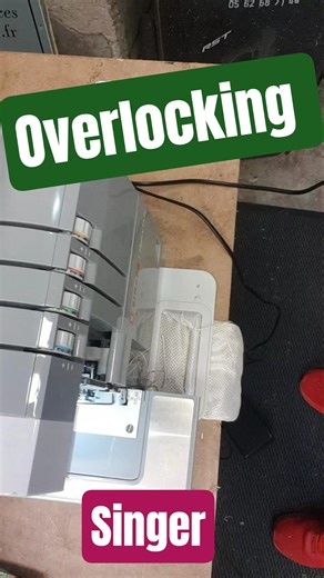 Overlocking. Singer Heavy-duty. #singer #overlocker #upholstery #france #justleavingtheworkshop
