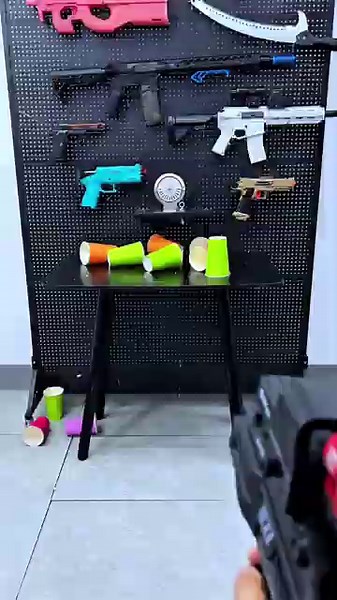 UZI Burst Gel Blaster Full Auto Mod Shooting Test & Best UZI Setup #UziBurst #GelBlaster