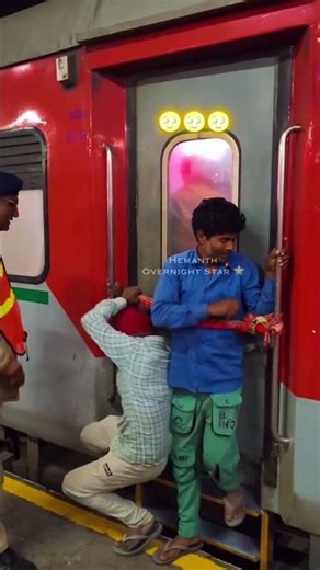 కష్టజీవులు 🙏🏻😭 | HARDWORKING INDIAN MIGRANT LABOUR #migrantes #workers