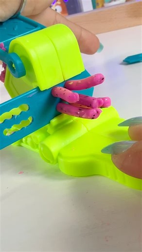Dream Team’s World on Instagram: "Nickelodeon Smud Mini-Press! Did anyone have this growing up? #asmr #nickelodeon #nostalgia #smud"