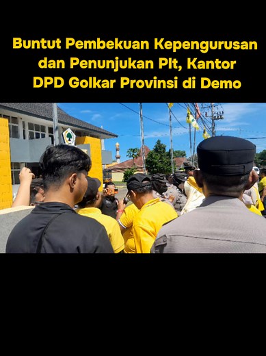 Demo Kantor DPD Golkar Bengkulu Usai Kepengurusan Dibekukan