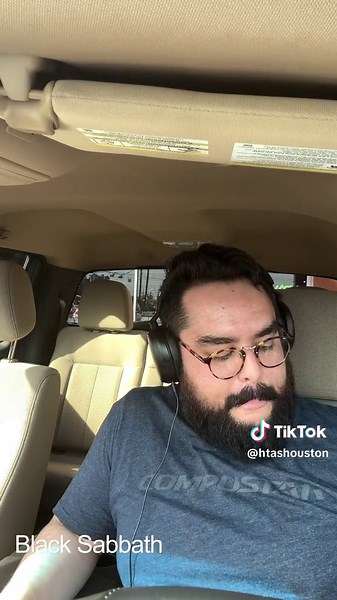 Kicker All-in-one Enclosure Sound Demo in F150