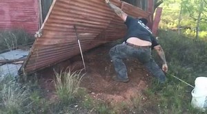 And.... This is how my afternoon went. I need some longer shirts 😜 | Big Country Snake Removal