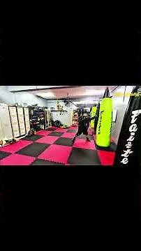 Fairtex Heavy Bag: Heavy bag control more than power?