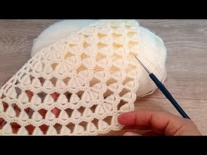 Learn to Crochet Quickly! Easy and beautiful Triangle Scarf making.