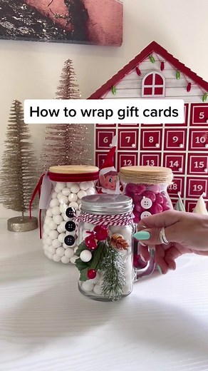 Creative Ways to Wrap Restaurant Gift Cards | Gift Wrapping Ideas