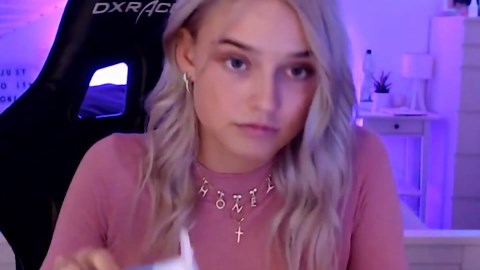 What these Twitch streamers look like without makeup