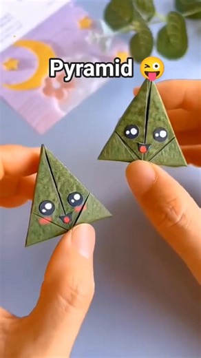 Mini Paper Pyramid with Cute Face 😍 | Easy DIY Craft | How to make a pyramid
