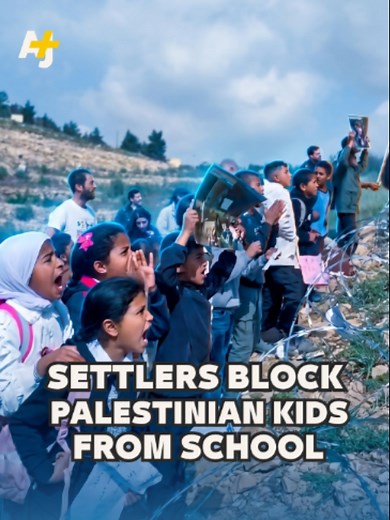 “Open the road!” Palestinian children in the occupied West Bank are protesting against Israeli soldiers and settlers blocking the road to their school with a barbed-wire fence. #OccupiedWestBank #Children #Students #IsraeliSettlers #Palestinian