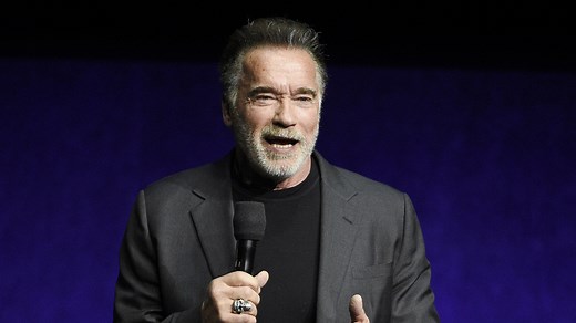 Arnold Schwarzenegger involved in Los Angeles car crash with 4 vehicles