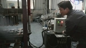 QT4-40 manual block making machine for Testing hollow block making machine to make hollow blocks and